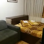 Eros Apartmani