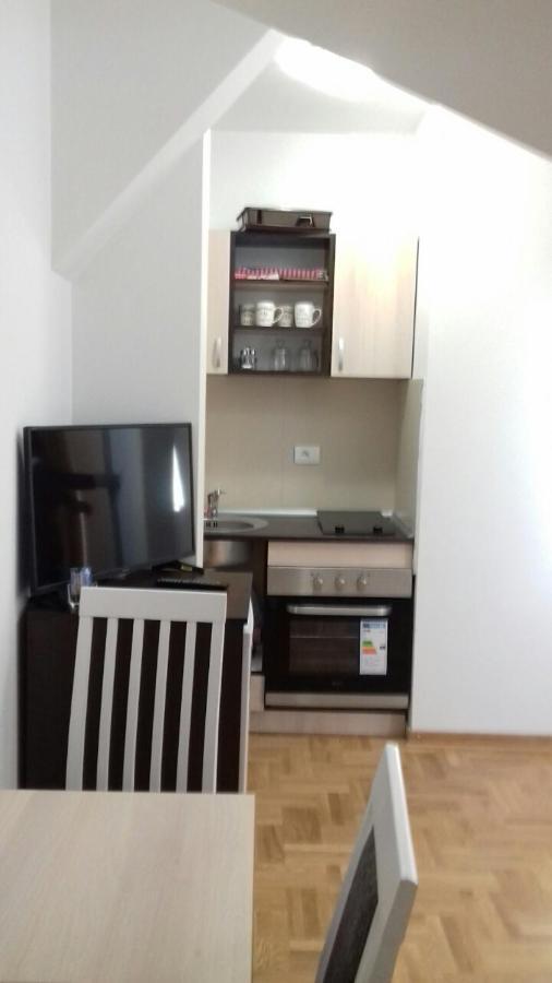 Apartment Eros
