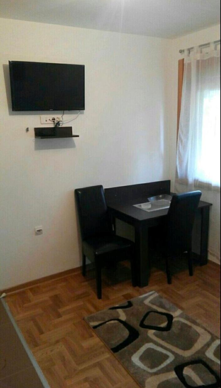 Apartment Eros
